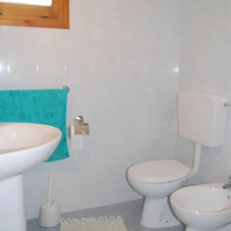 Appartement Welcoming With Balcony Near The